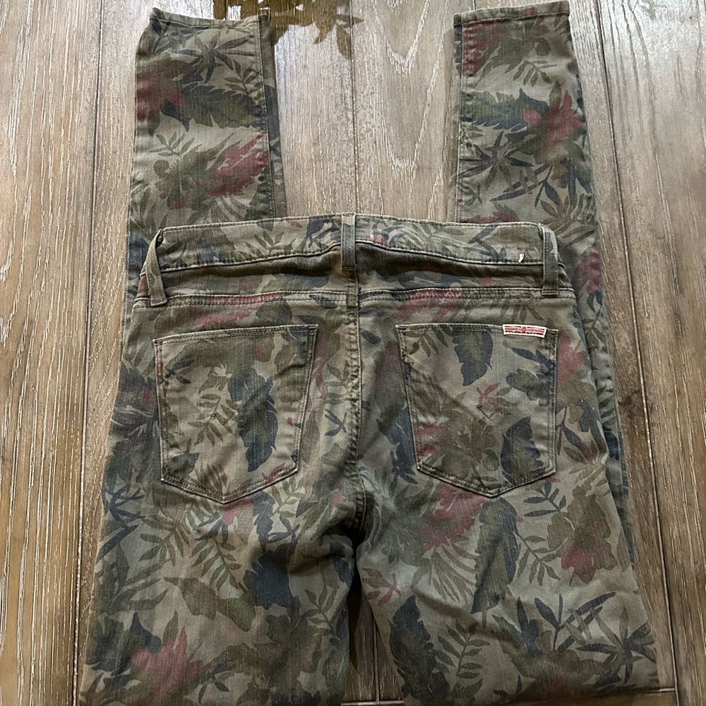 Hudson Jeggings - Picture 5 of 12